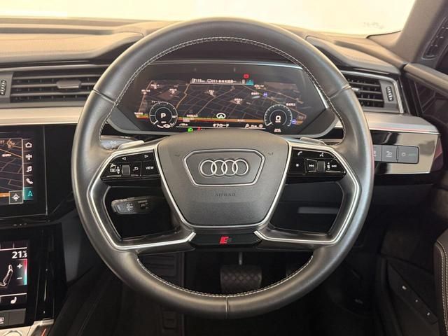 AUDI e-tron SPORTBACK