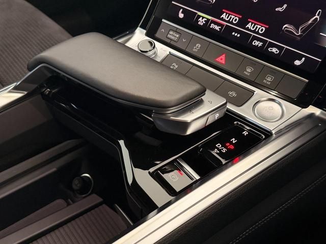 AUDI e-tron SPORTBACK