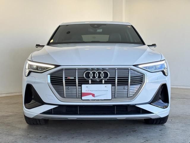 AUDI e-tron SPORTBACK