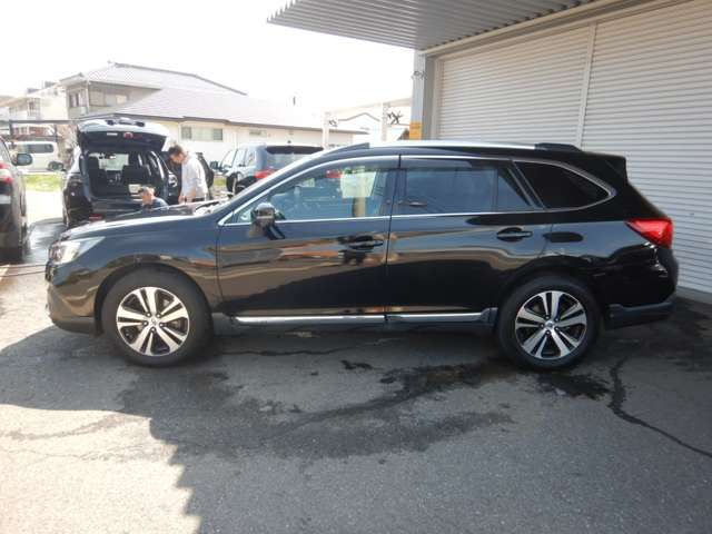LEGACY OUTBACK