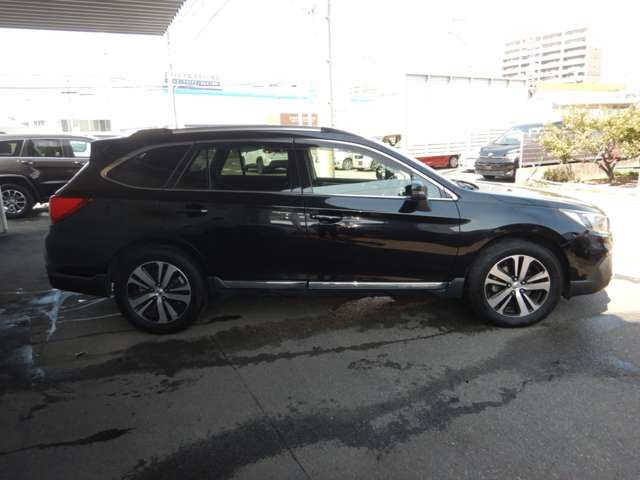 LEGACY OUTBACK