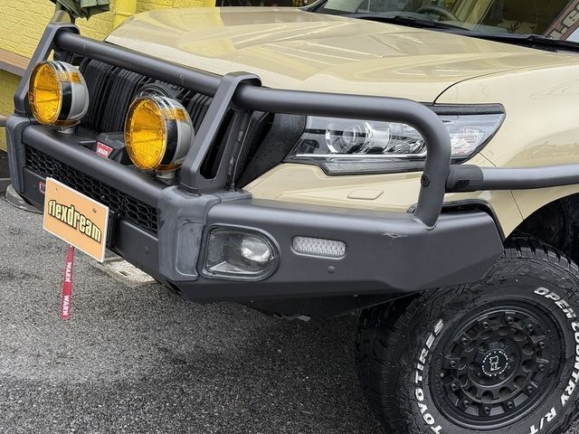 LANDCRUISER PRADO