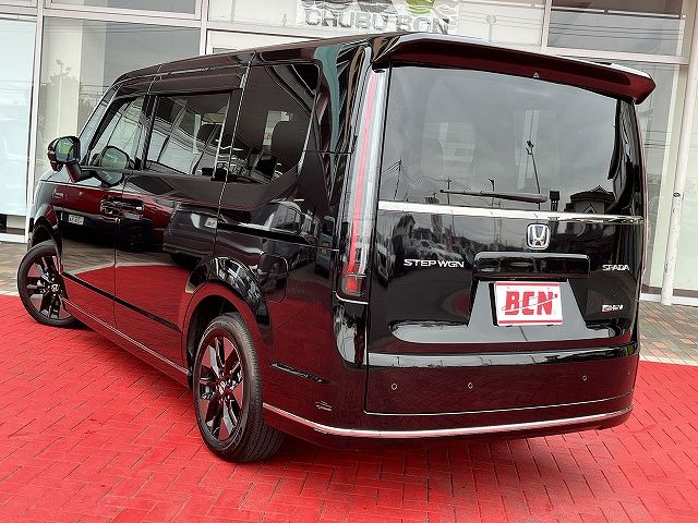 STEPWAGON e:HEV SPADA