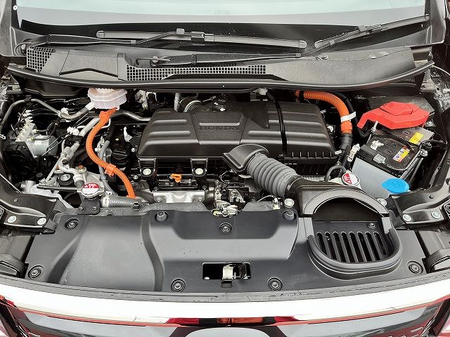 STEPWAGON e:HEV SPADA