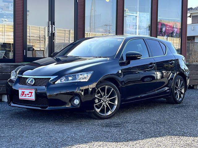 LEXUS CT200h
