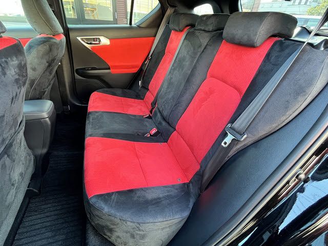 LEXUS CT200h