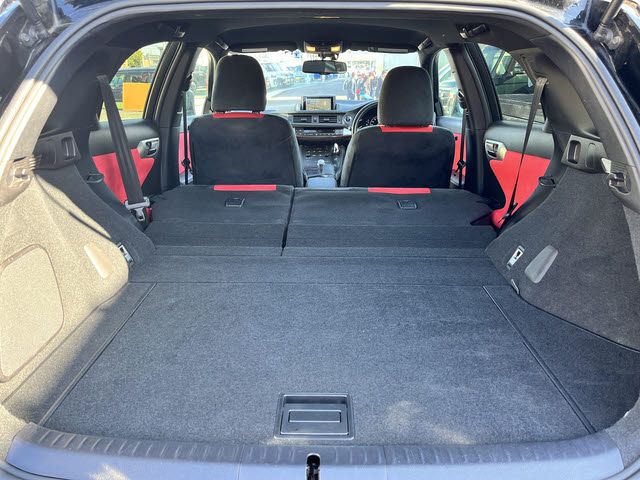 LEXUS CT200h