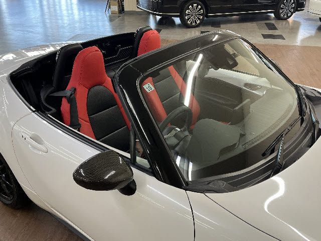 ROADSTER