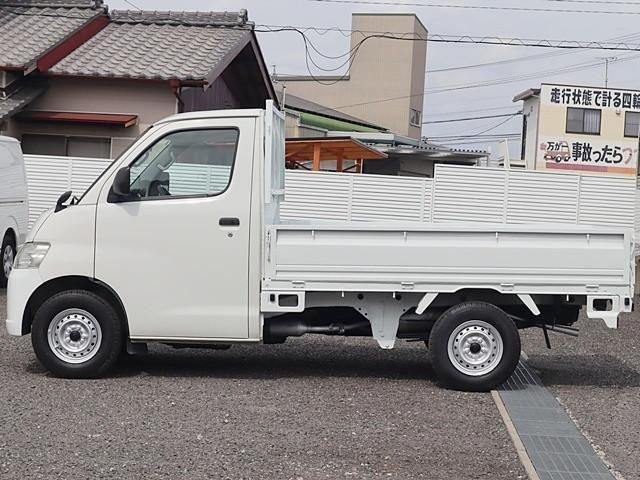 LITEACE truck 2WD