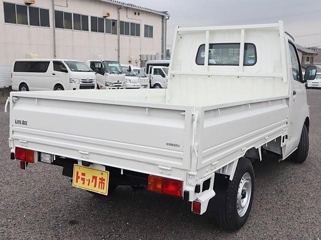 LITEACE truck 2WD