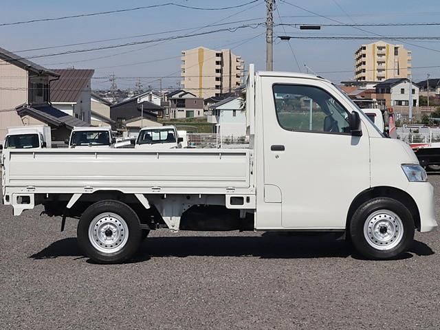 BONGO truck 2WD