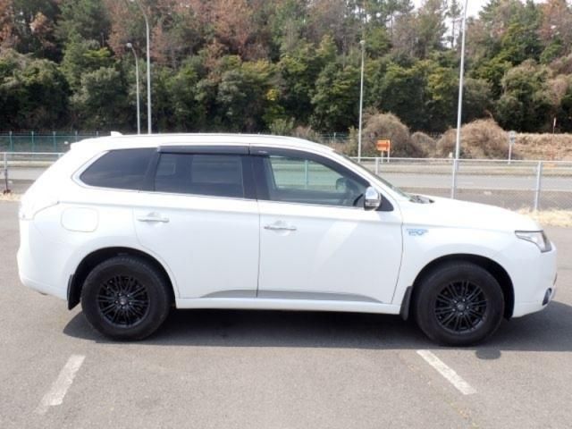 OUTLANDER PHEV
