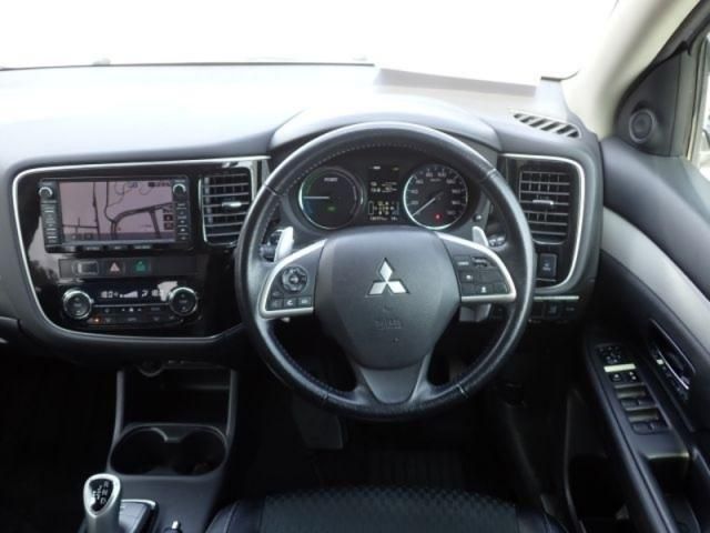 OUTLANDER PHEV