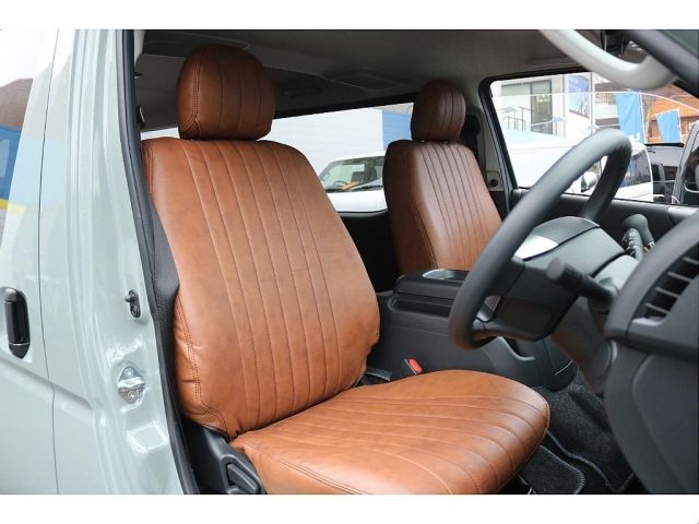 HIACE van 4WD