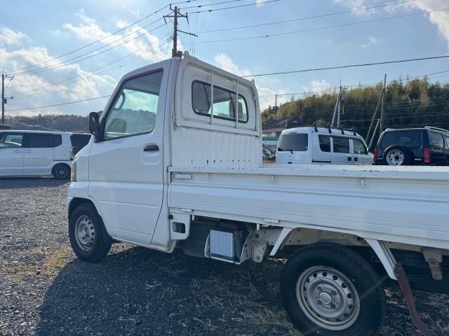 CLIPPER truck