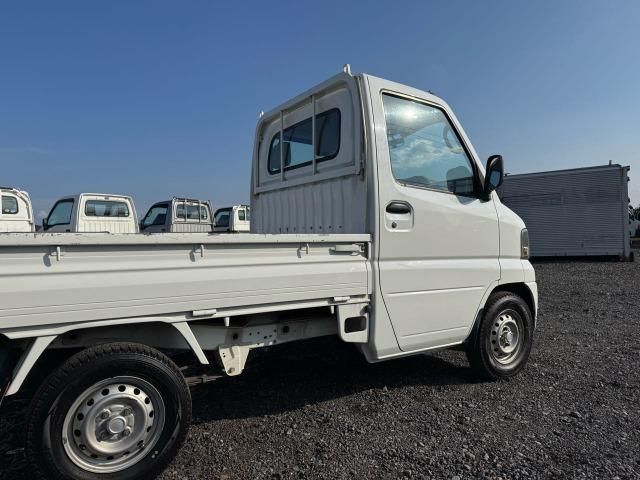 CLIPPER truck