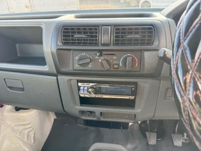 CLIPPER truck