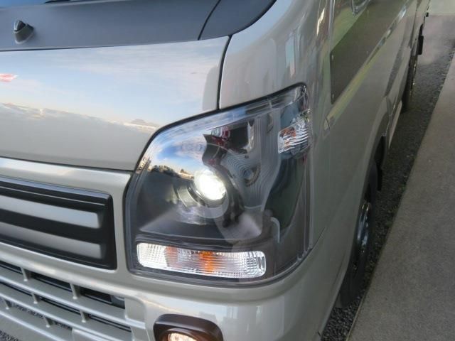 CARRY truck