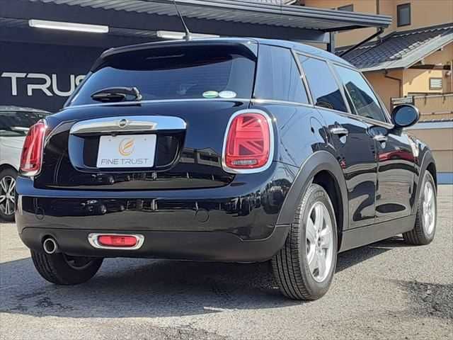 MINI ONE 5DOOR