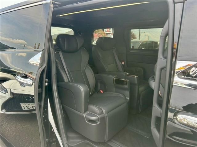 ALPHARD hybrid