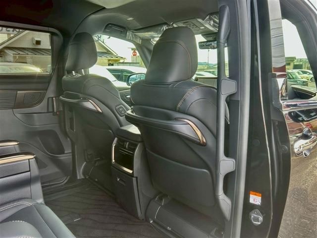 ALPHARD hybrid