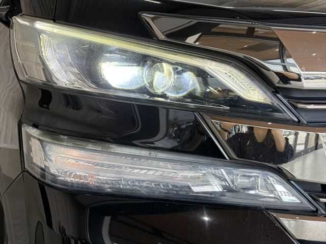 VELLFIRE HYBRID 4WD