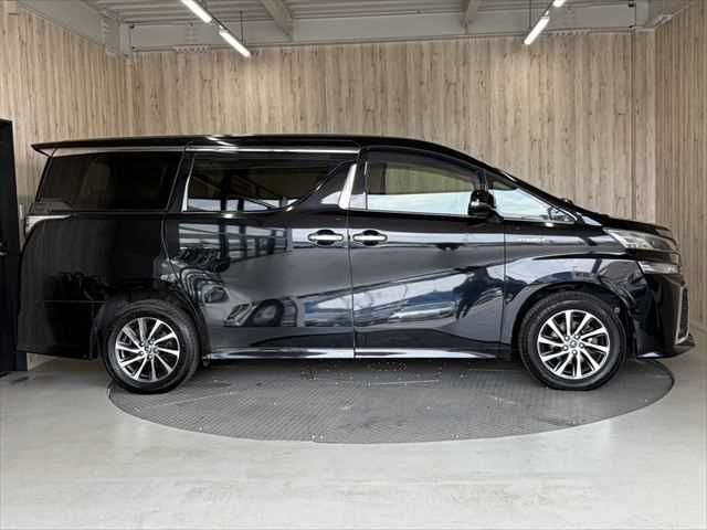 VELLFIRE HYBRID 4WD