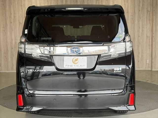 VELLFIRE HYBRID 4WD
