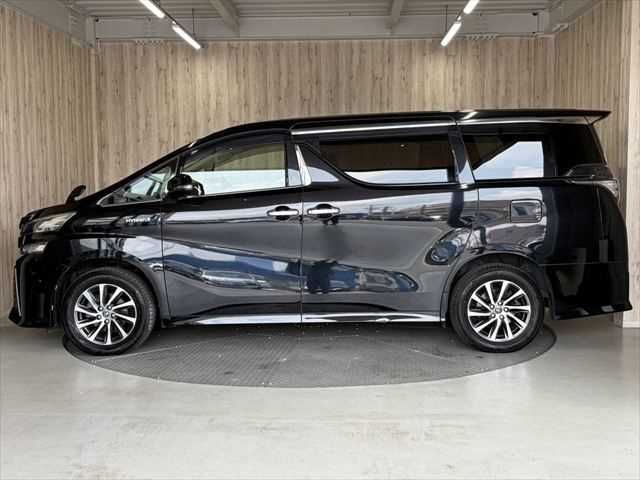 VELLFIRE HYBRID 4WD