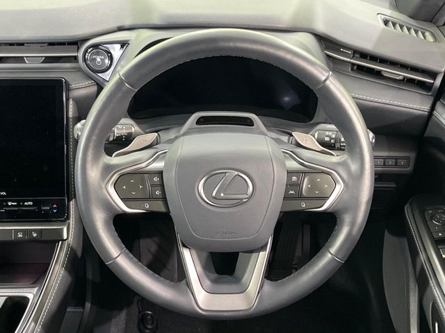 LEXUS LBX