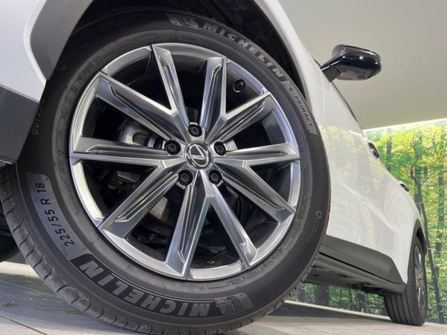 LEXUS LBX