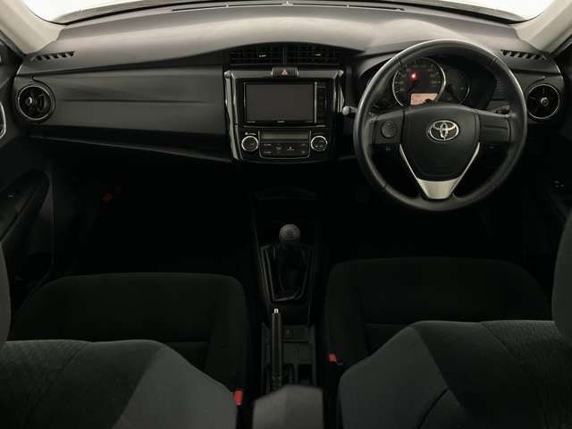COROLLA AXIO
