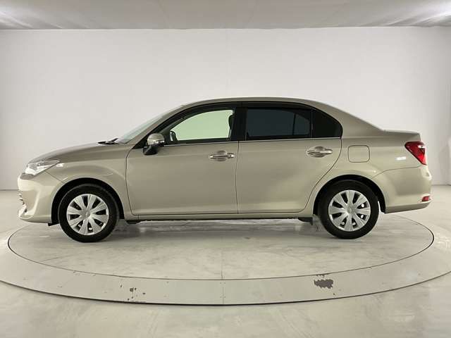 COROLLA AXIO