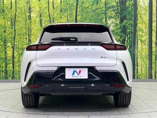 CROWN SPORT