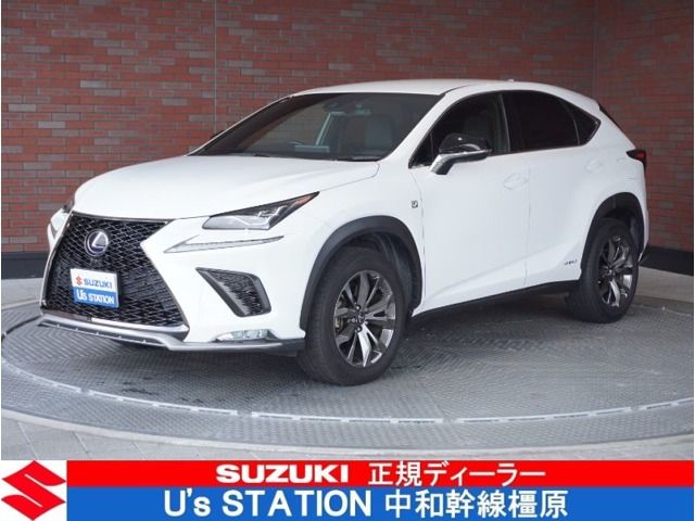 LEXUS NX300h