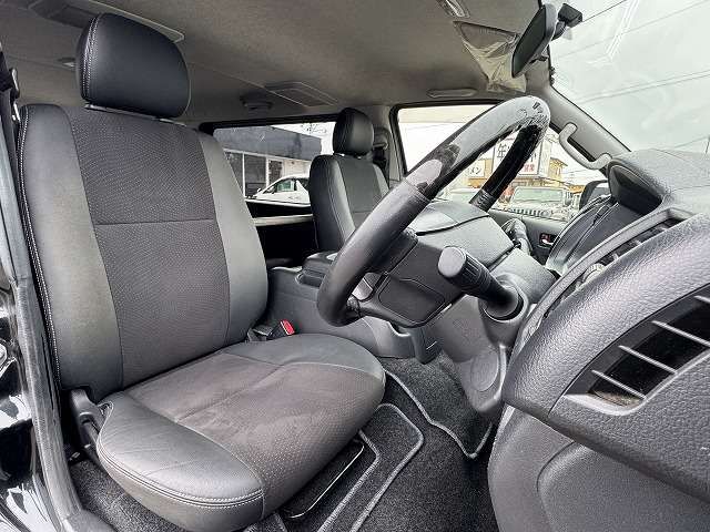 HIACE van 2WD