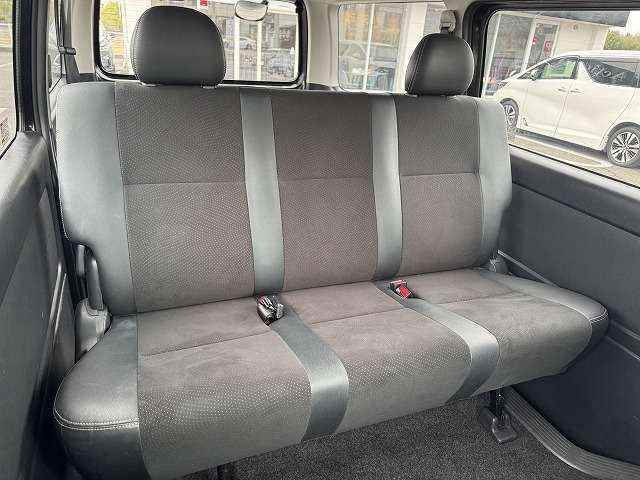HIACE van 2WD