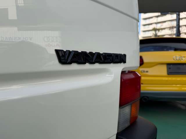 VOLKSWAGEN VANAGON wagon