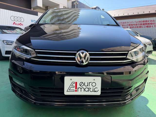 VOLKSWAGEN GOLF TOURAN