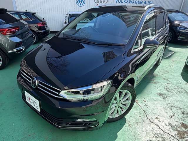 VOLKSWAGEN GOLF TOURAN