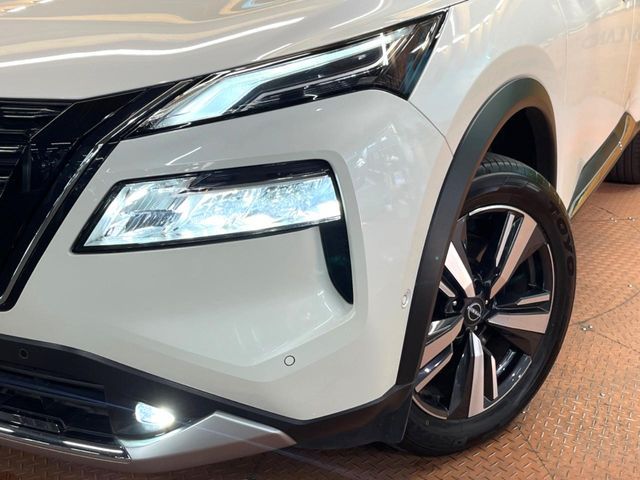 X-TRAIL HYBRID 4WD
