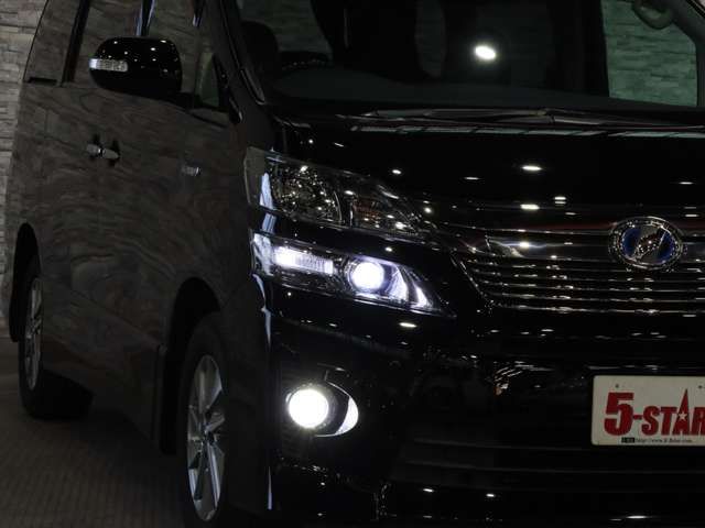 VELLFIRE HYBRID 4WD
