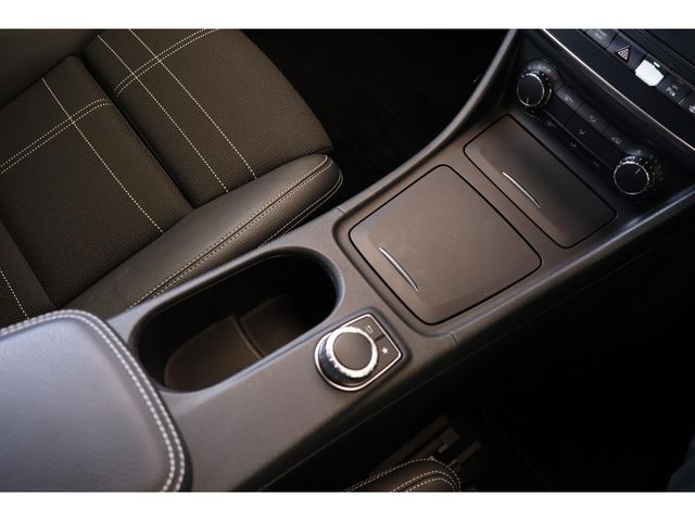 MERCEDES BENZ GLA class