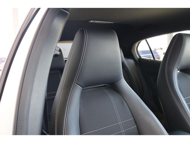 MERCEDES BENZ GLA class