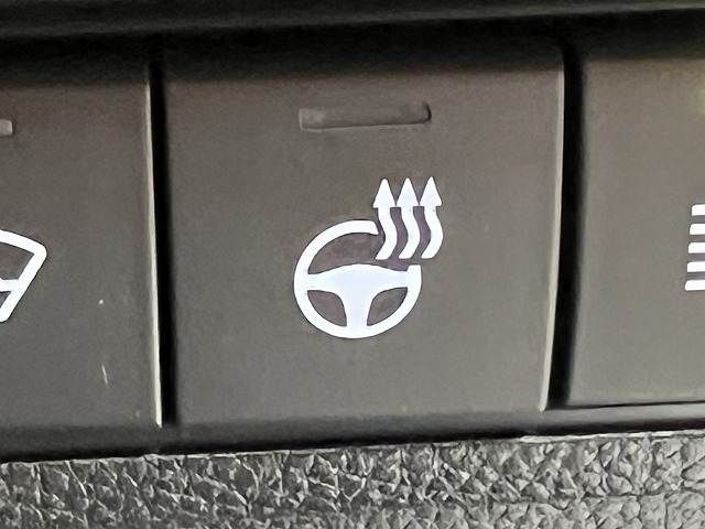 COROLLA CROSS HYBRID