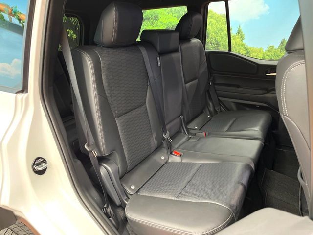 LANDCRUISER 250