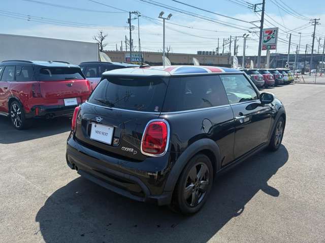 MINI COOPER D
