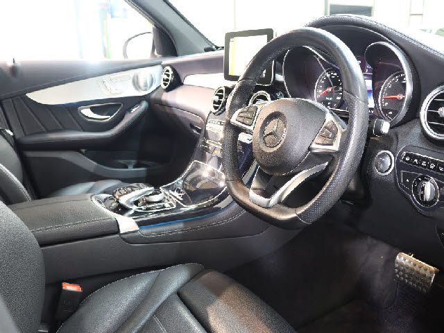 MERCEDES BENZ GLC class