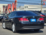 CROWN sedan hybrid