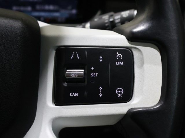 ROVER DEFENDER